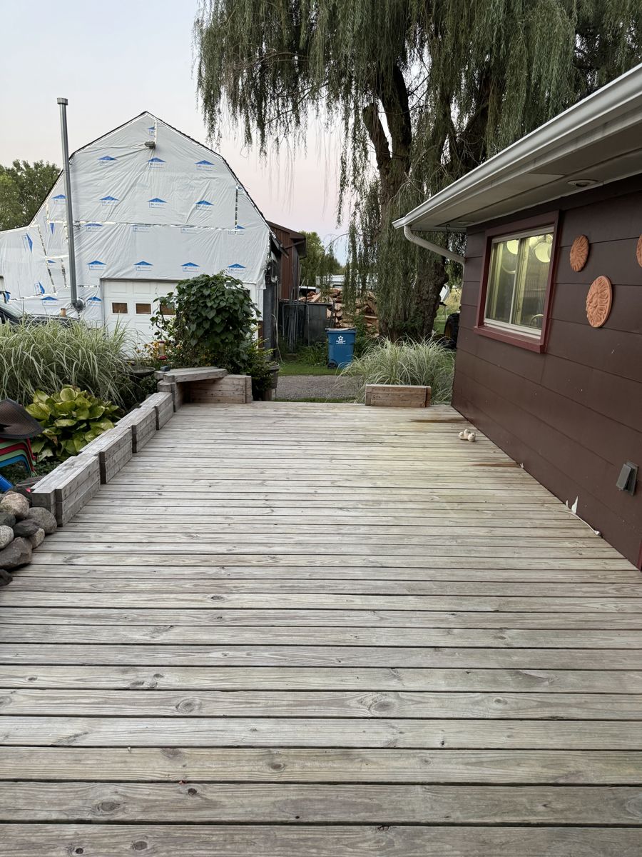 Deck